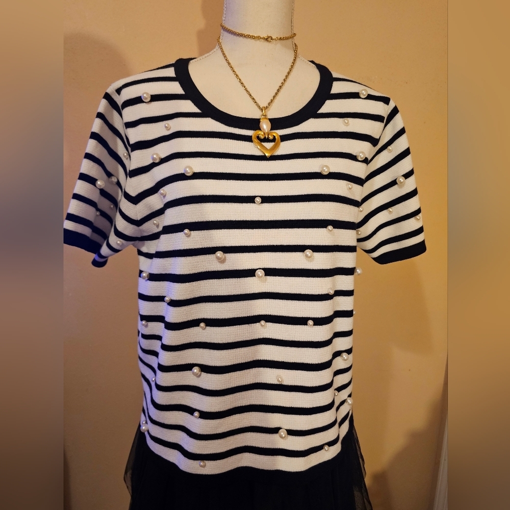 Adrianna Papell Monochrome Striped Knit